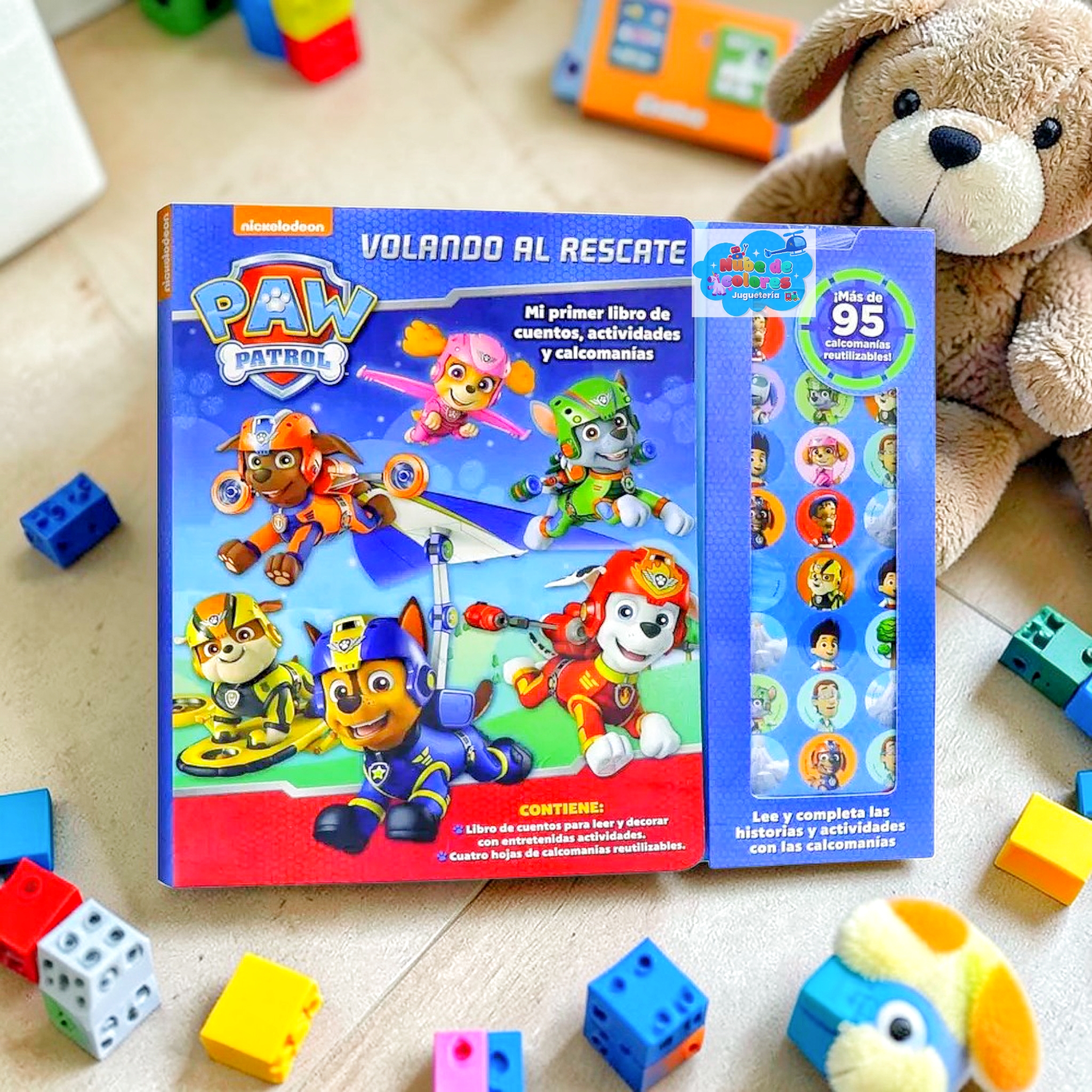PAW PATROL: VOLANDO AL RESCATE - MÁS DE 95 STICKERS