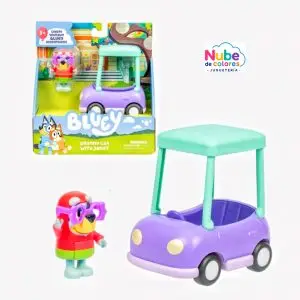 AUTO DE ABUELA JANET BLUEY