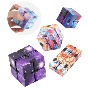 CUBO INFINITO PARA DESCOMPRESIÓN